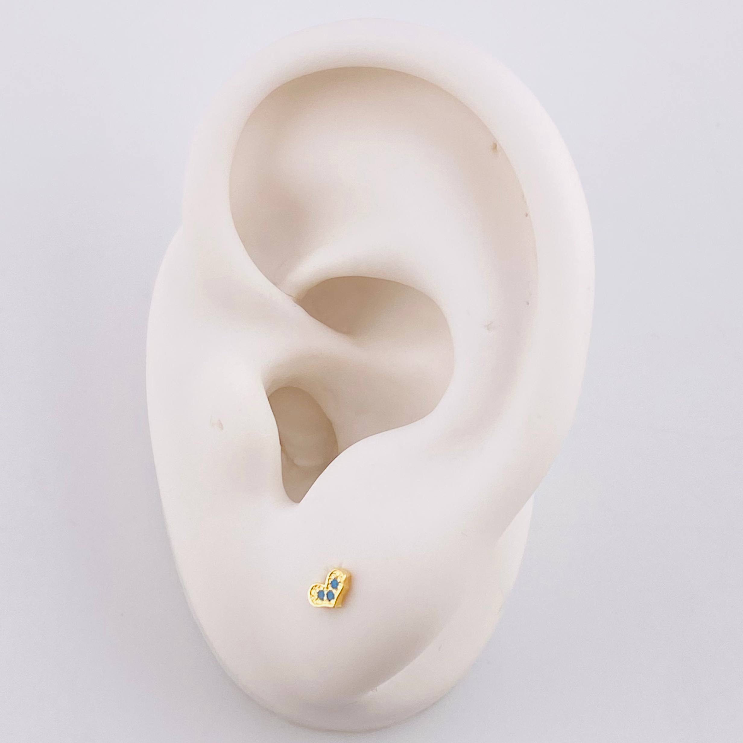 Stud Earrings Heart 0.5g / in / 1.3mm Yellow Gold 18K