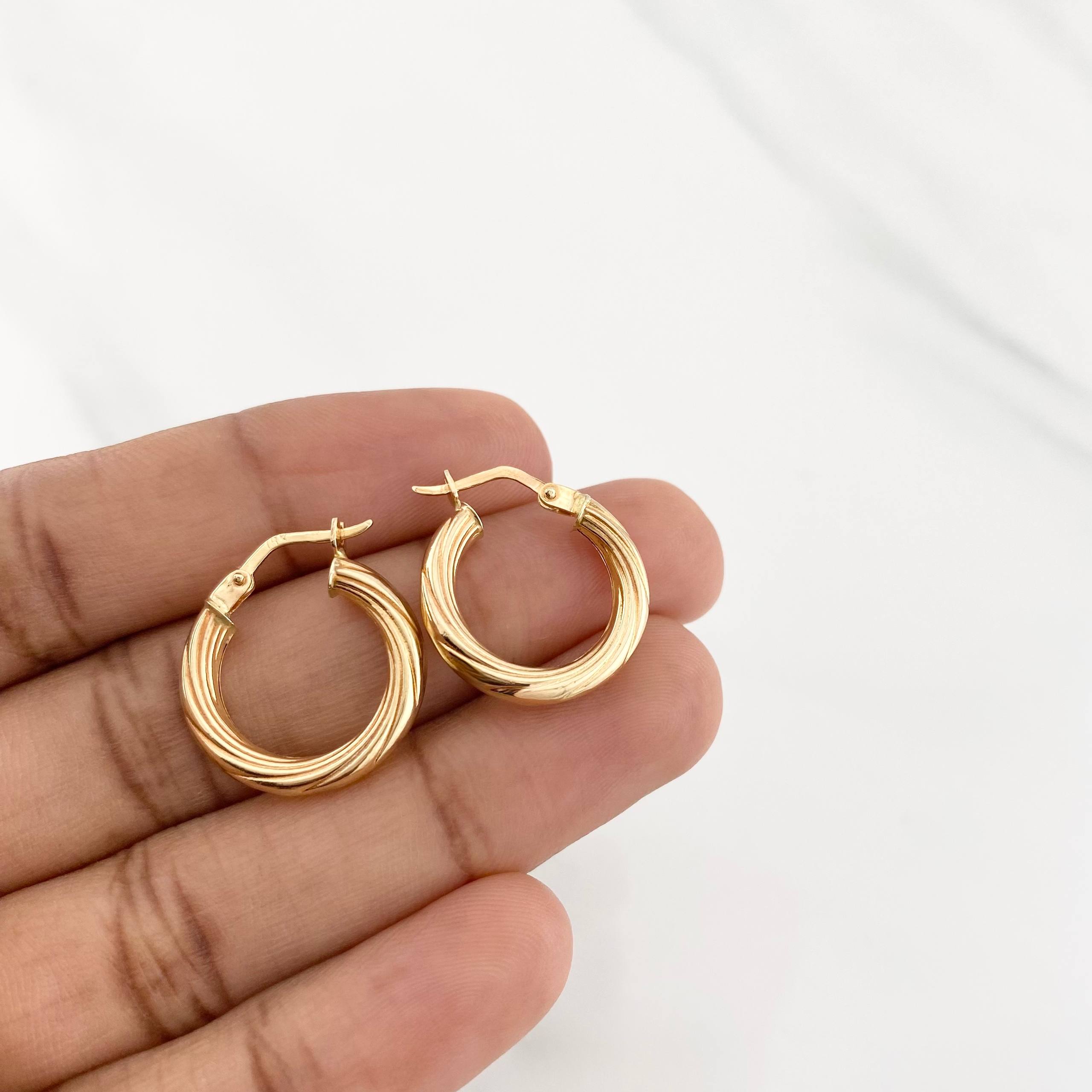 Candongas Mary 1.9g / 3/4 in Oro Amarillo 18K