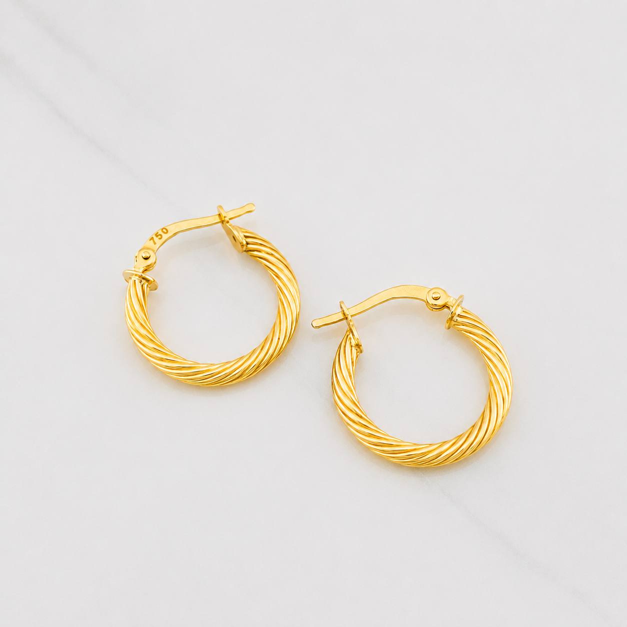 Candongas Mary 1.85g / 3/4 in Oro Amarillo 18K