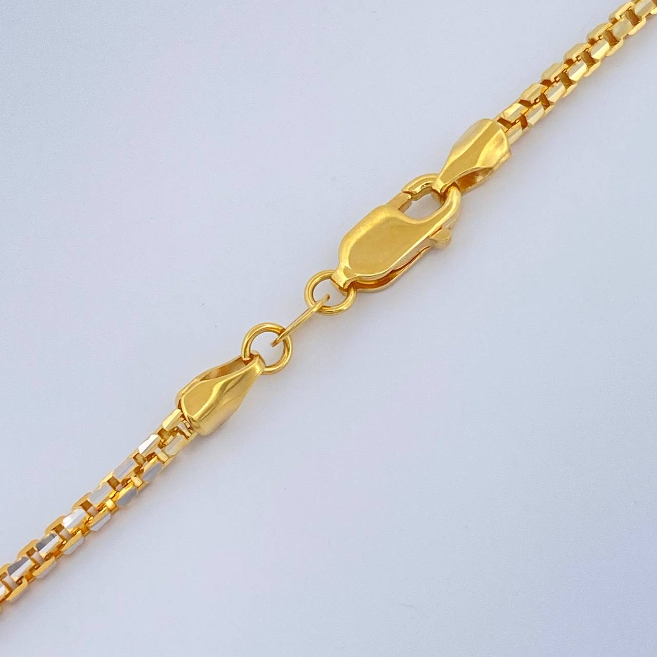 Cadena Veneciana 15.1gr / 23 1/2 in / 1.9mm Dos Oros Amarillo Blanco +3 18K &