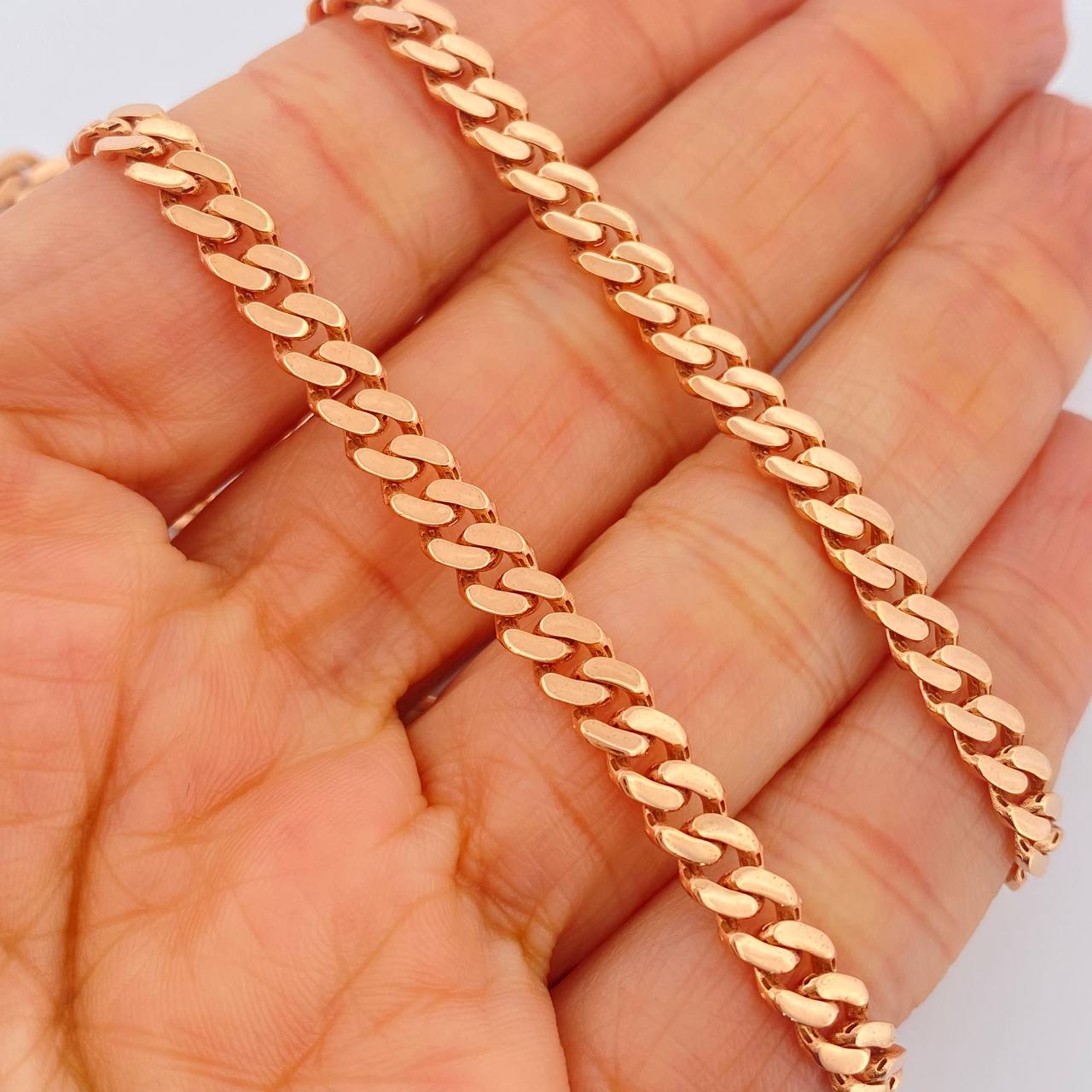 Cadena Cubano Monaco 19.25gr / 24 in / 4.85mm Dos Oros Blanco Rosa +4 18K &