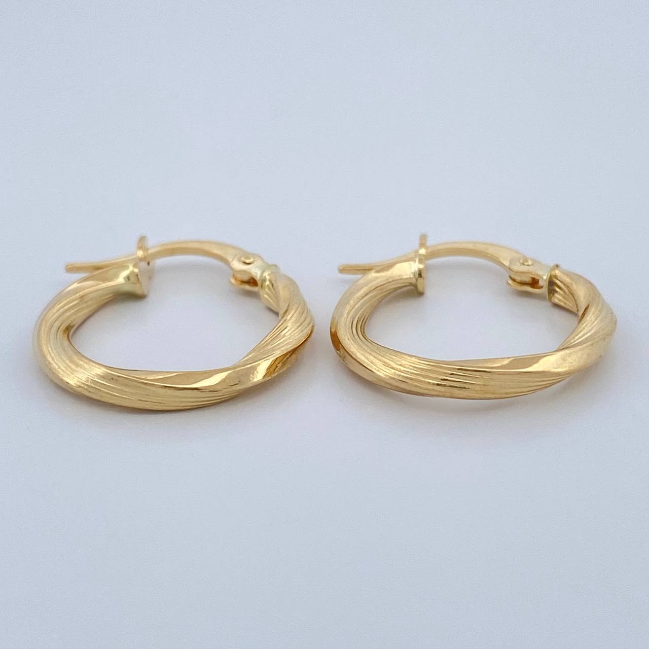Candongas Mai 1.25gr / 3/4 in / Oro Amarillo 18K &