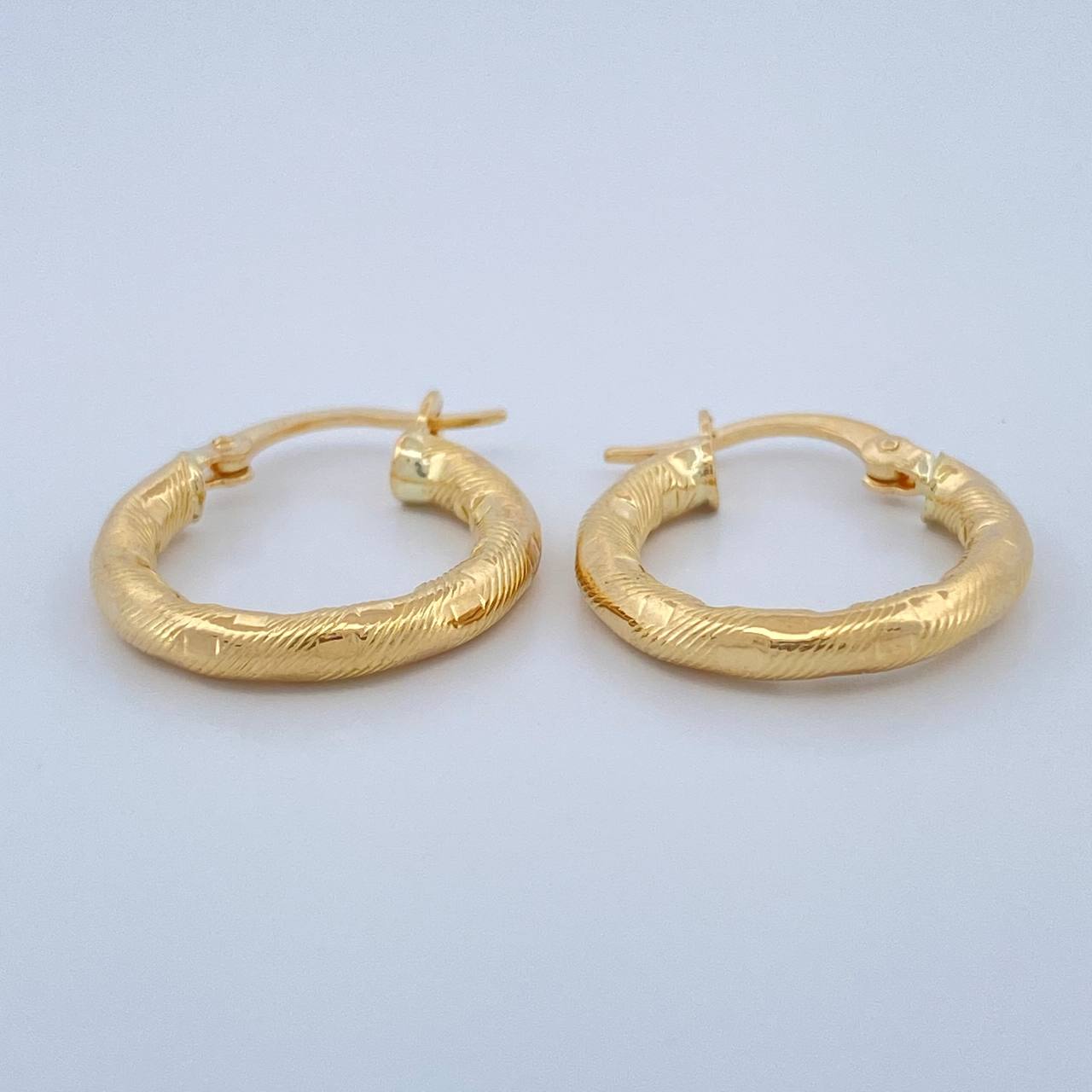 Candongas Sandra 1.65gr / 3/4 in / Oro Amarillo 18K &