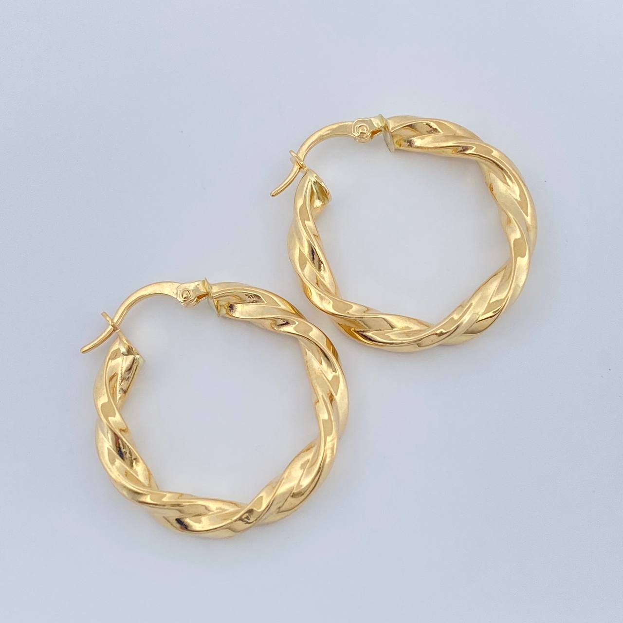 Candongas Milu 2.9gr / 1 in / Oro Amarillo 18K &