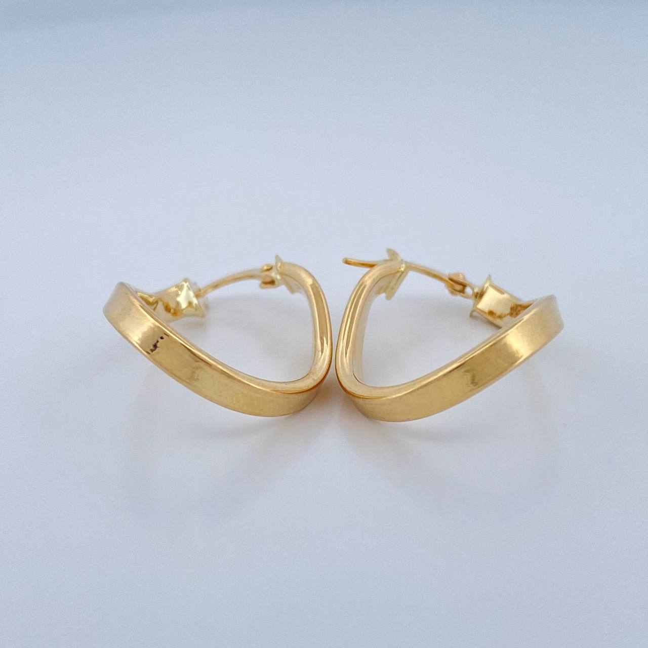 Candongas Clau 2.25gr / 1 1/4 in / Oro Amarillo 18K &