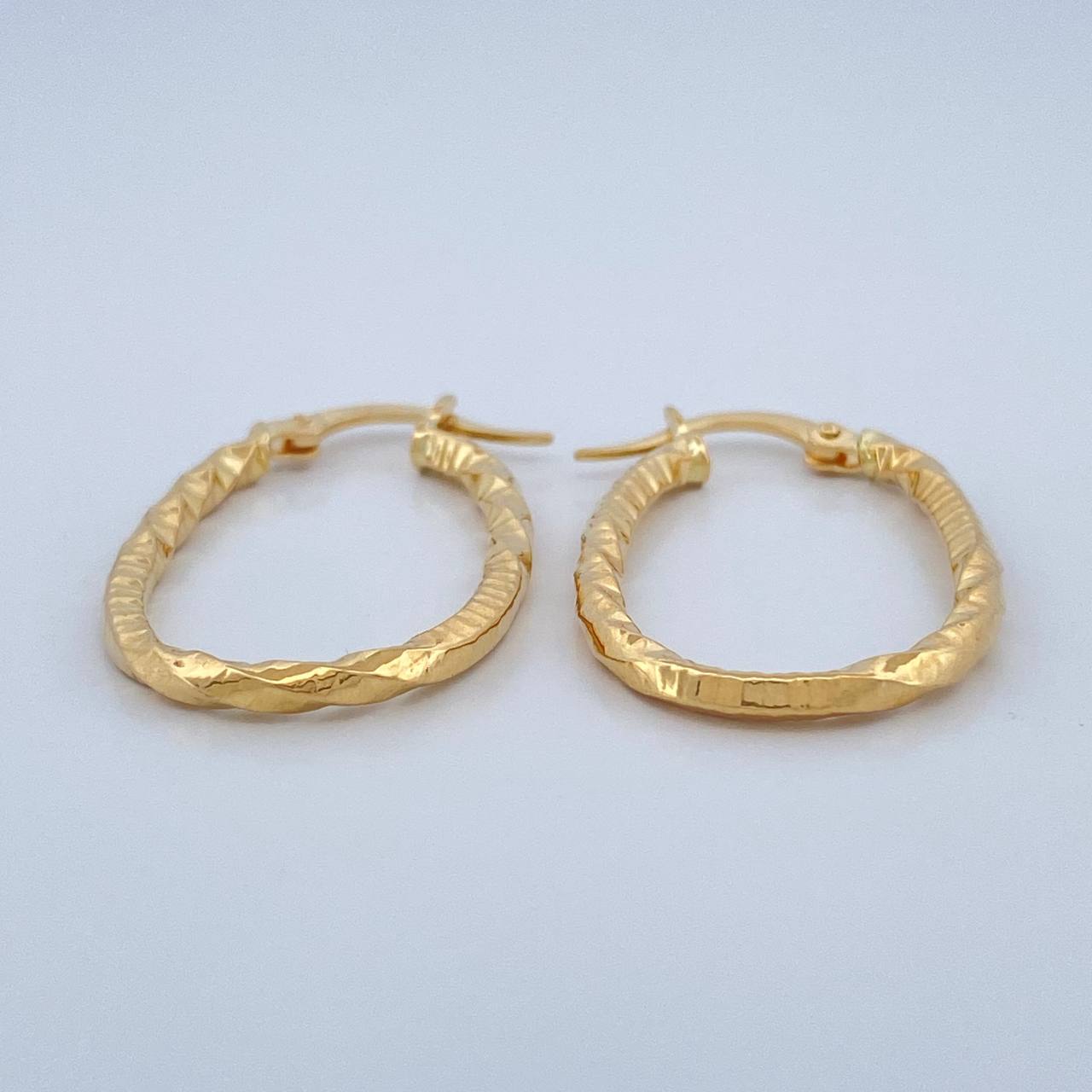 Candongas Dyla 1.5gr / 1 1/4 in / Oro Amarillo 18K &