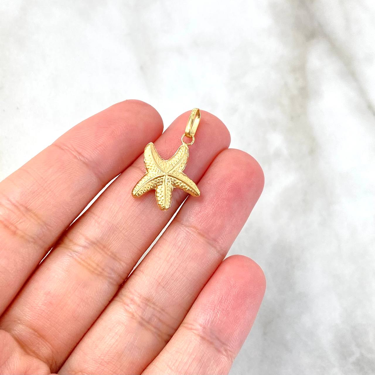 Pendant Starfish 0.95gr / 2.5cm - Yellow Gold Die-Cut ©