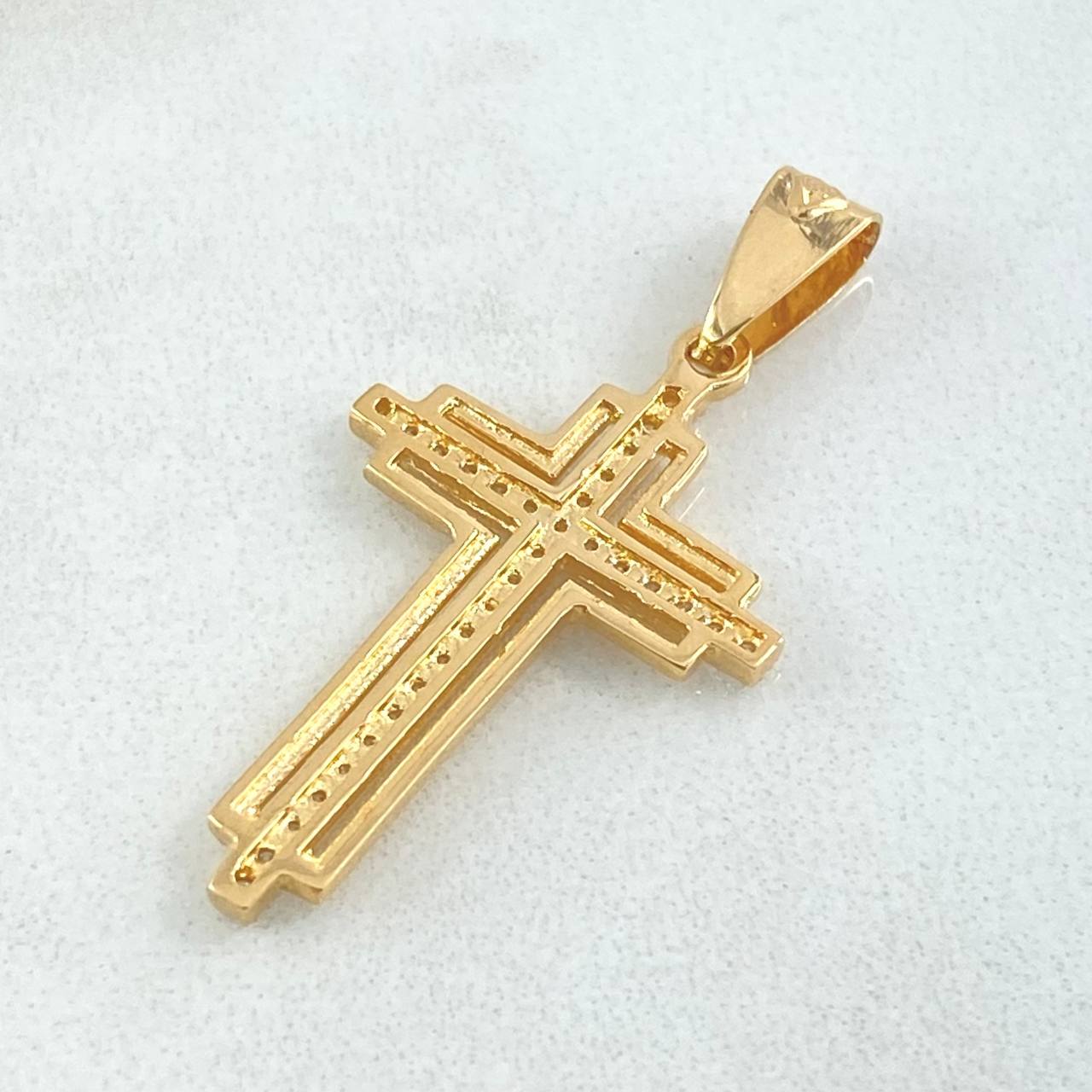 Pendant Latin Cross Overlapping 2.15gr / 1.3in / 18K Gold ©