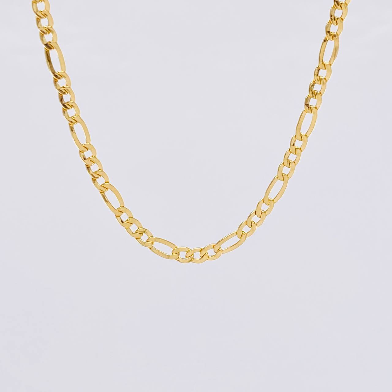 Cadena Figaro 6.3g / 24 in / 3.3mm Oro Amarillo 18K