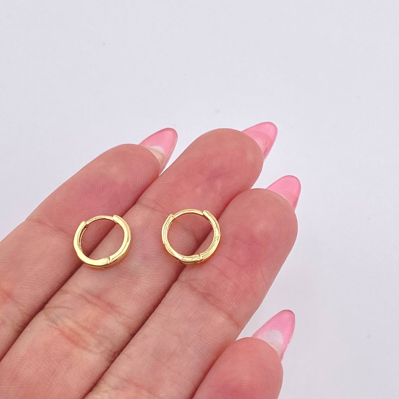 Candongas Carril Liso 0.95gr / 1/2 in / Oro Amarillo 18K *