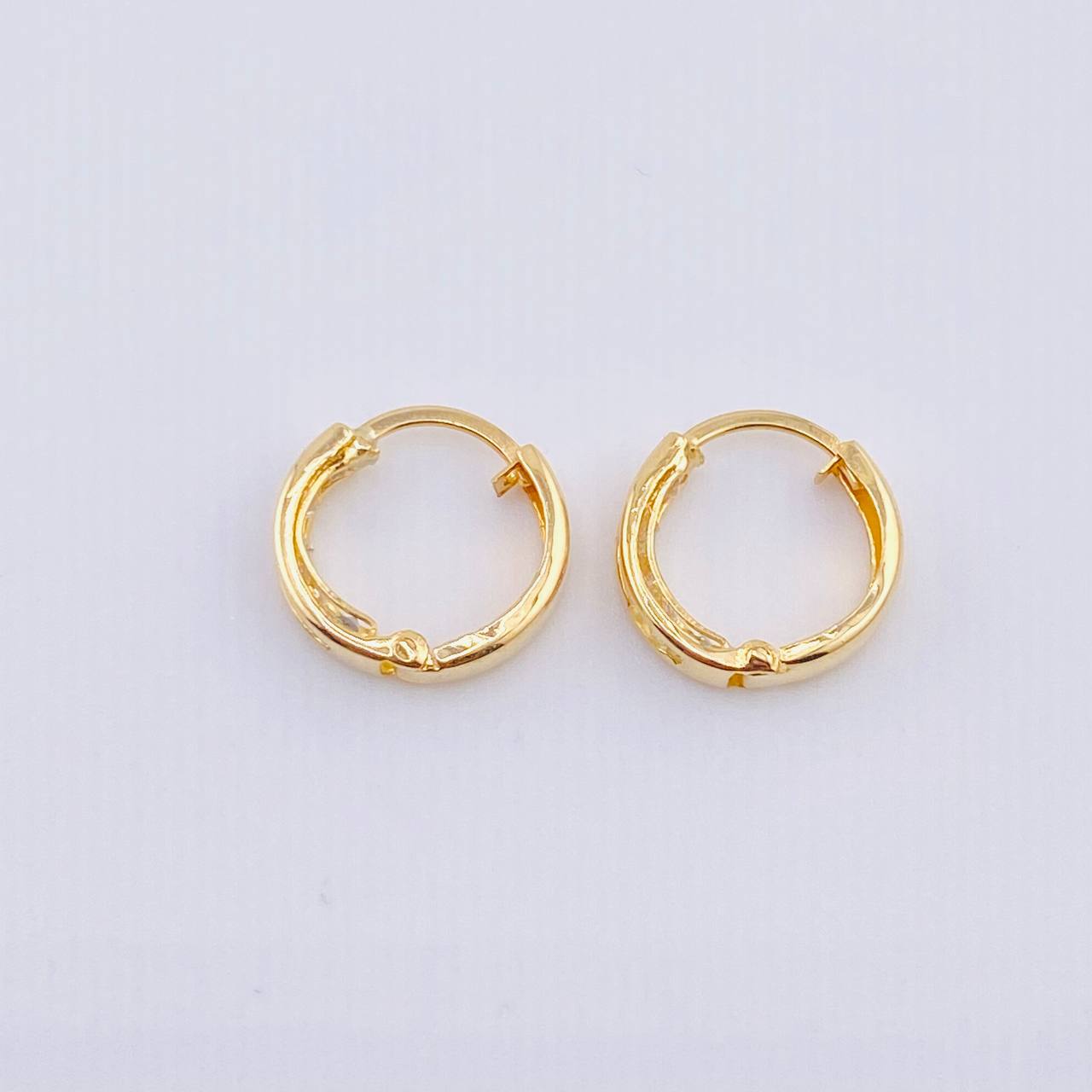 Candongas Carril 0.85gr / 1/2 in / Oro Amarillo 18K *