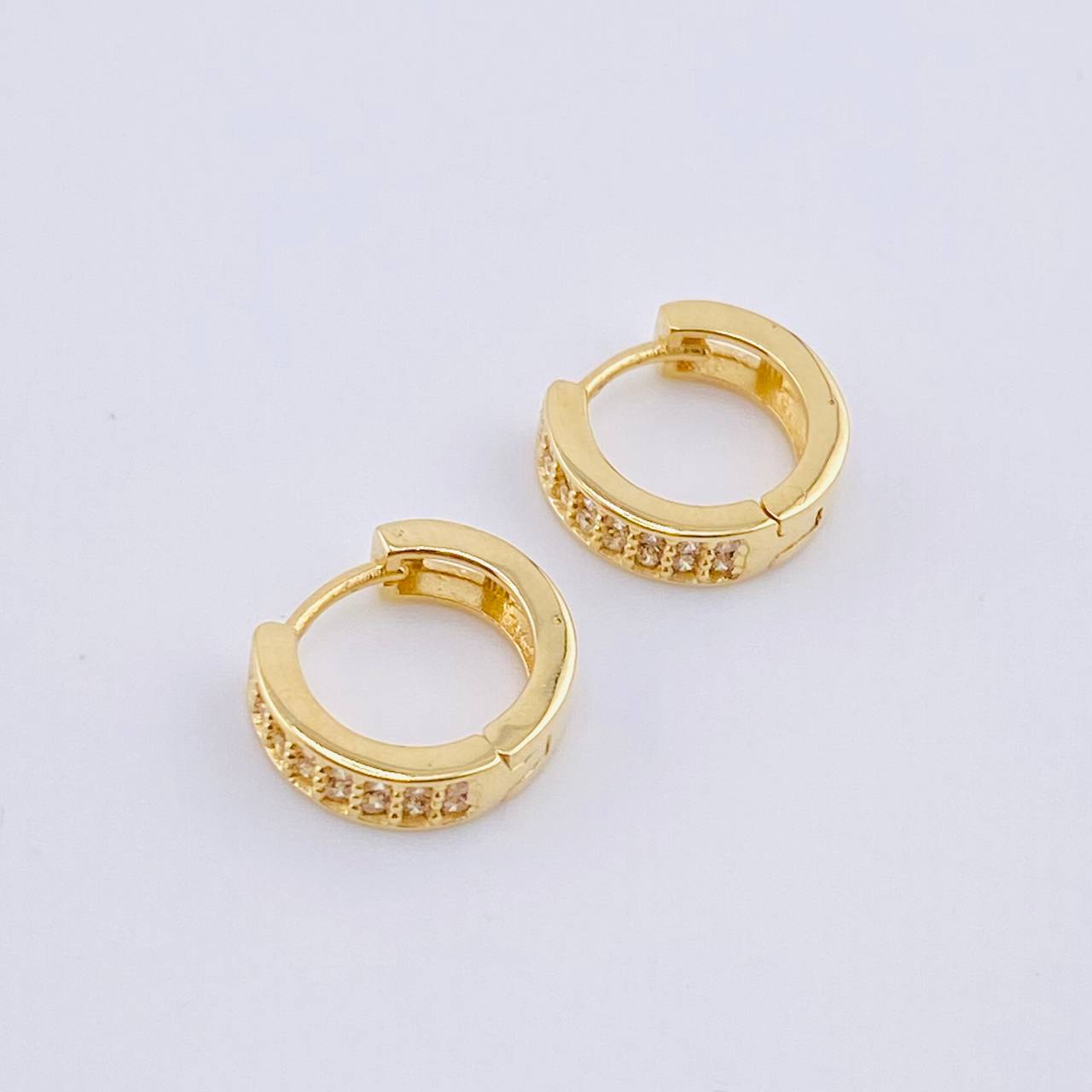 Candongas Doble Carril 2.05gr / 1/2 in / Oro Amarillo 18K *