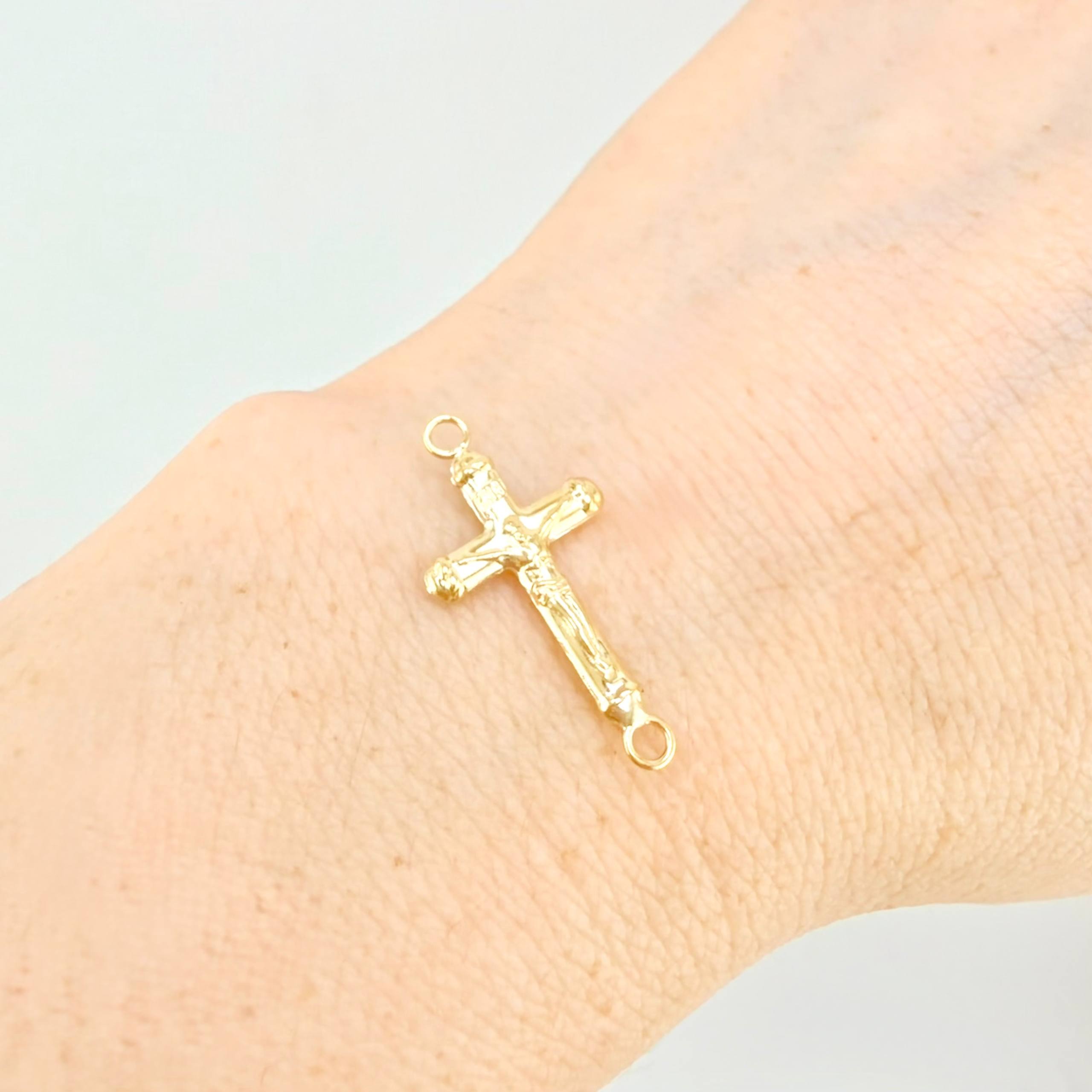 Herraje Cruz Cristo 0.6gr / 1 in / Oro Amarillo 18K