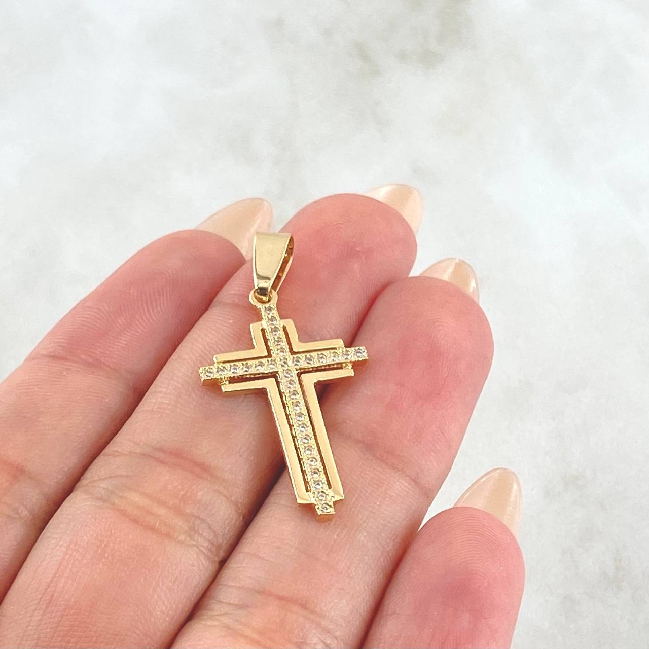 Pendant Latin Cross Overlapping 2.15gr / 1.3in / 18K Gold ©