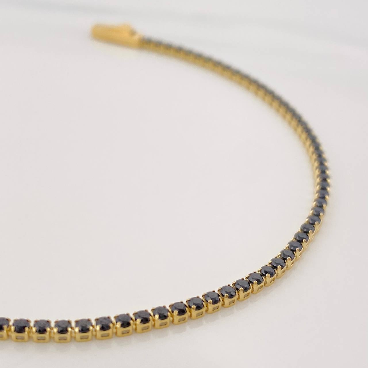 Tennis Bracelet 3.1g / 8 in / 1.65mm 18K Yellow Gold