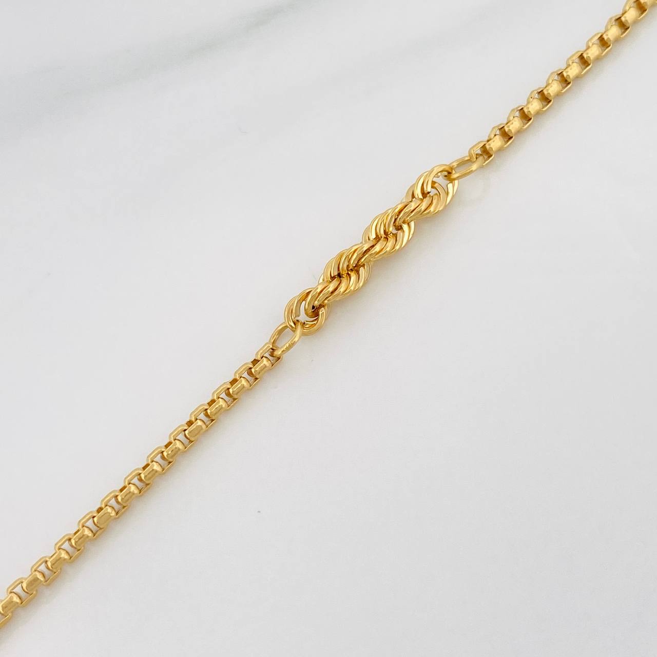 Pulso Duo Lazo Veneciano 2.45g / 7 1/2 in / 3.1mm Oro Amarillo 18K