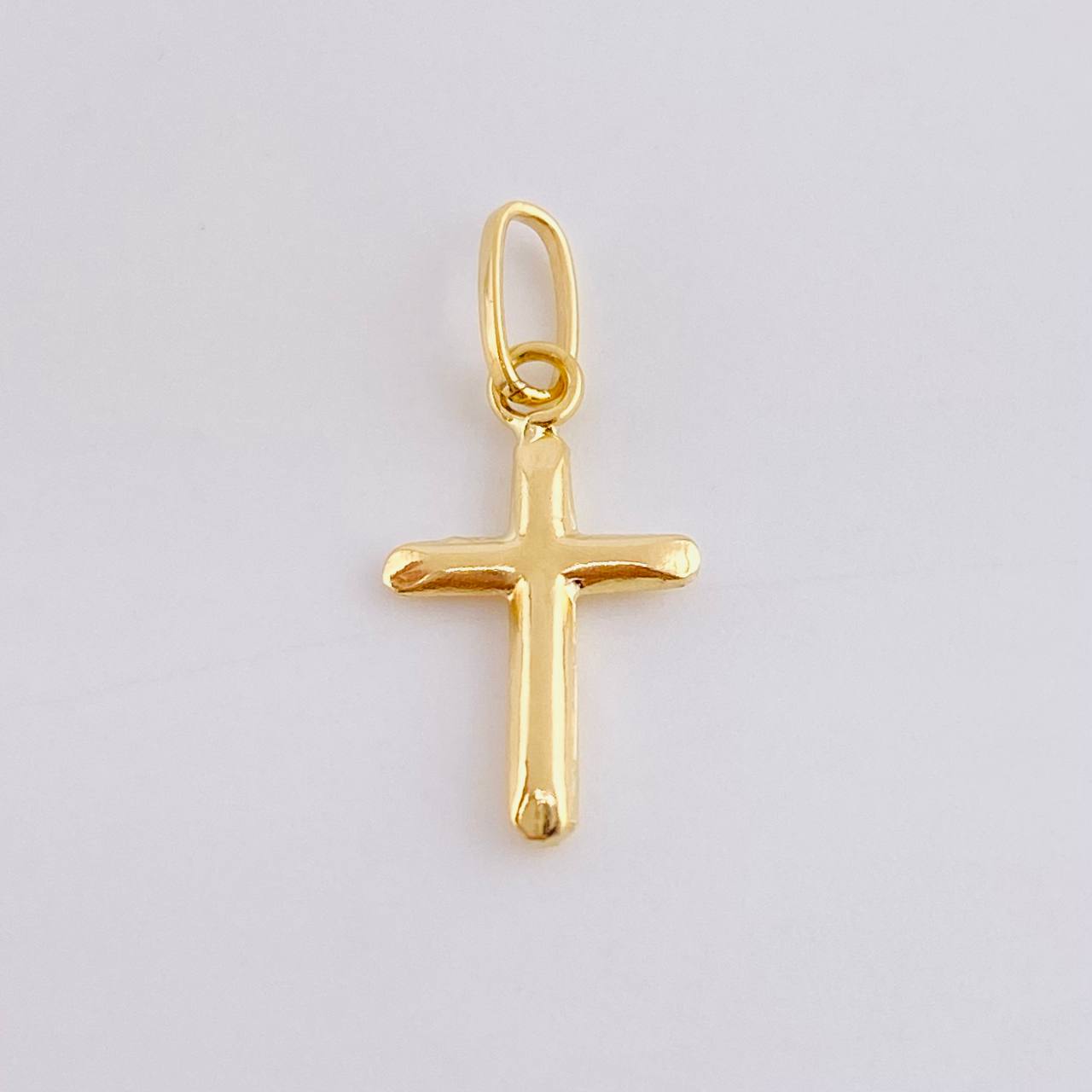 Pendant Flat Tip Cross 0.2 g / 1/2 in Yellow Gold 18K