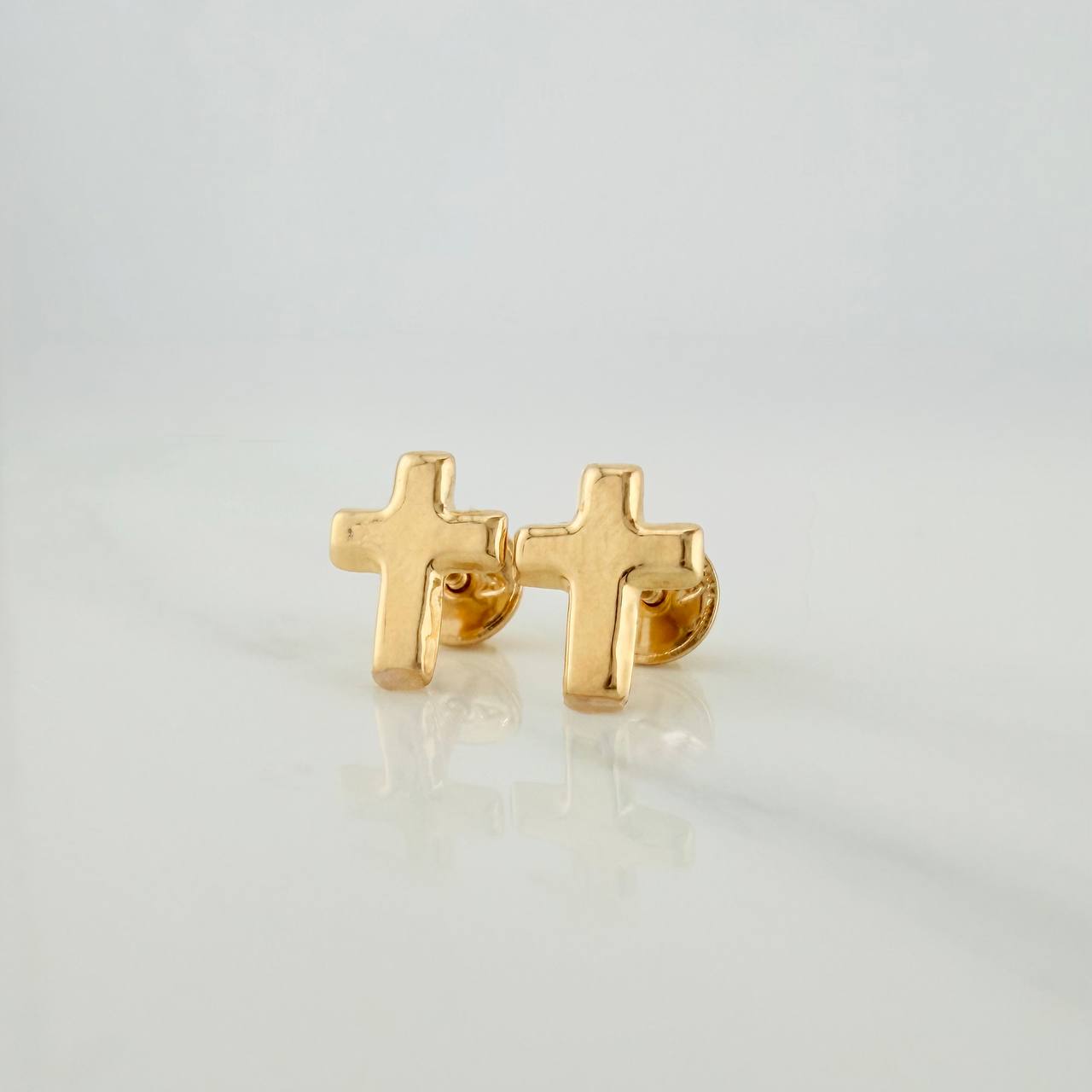 Cross Stud Earrings 0.6gr / 9.14mm Yellow Gold 18K %