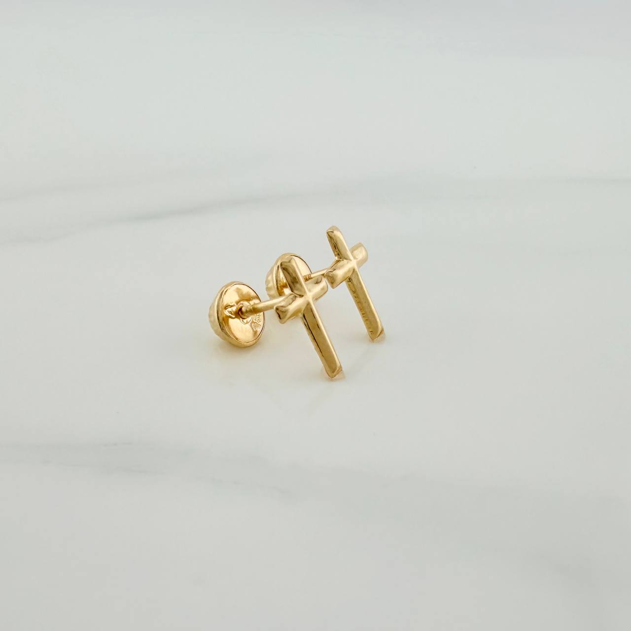 Topos Cruz 0.55gr / 10.31mm Oro Amarillo 18K %