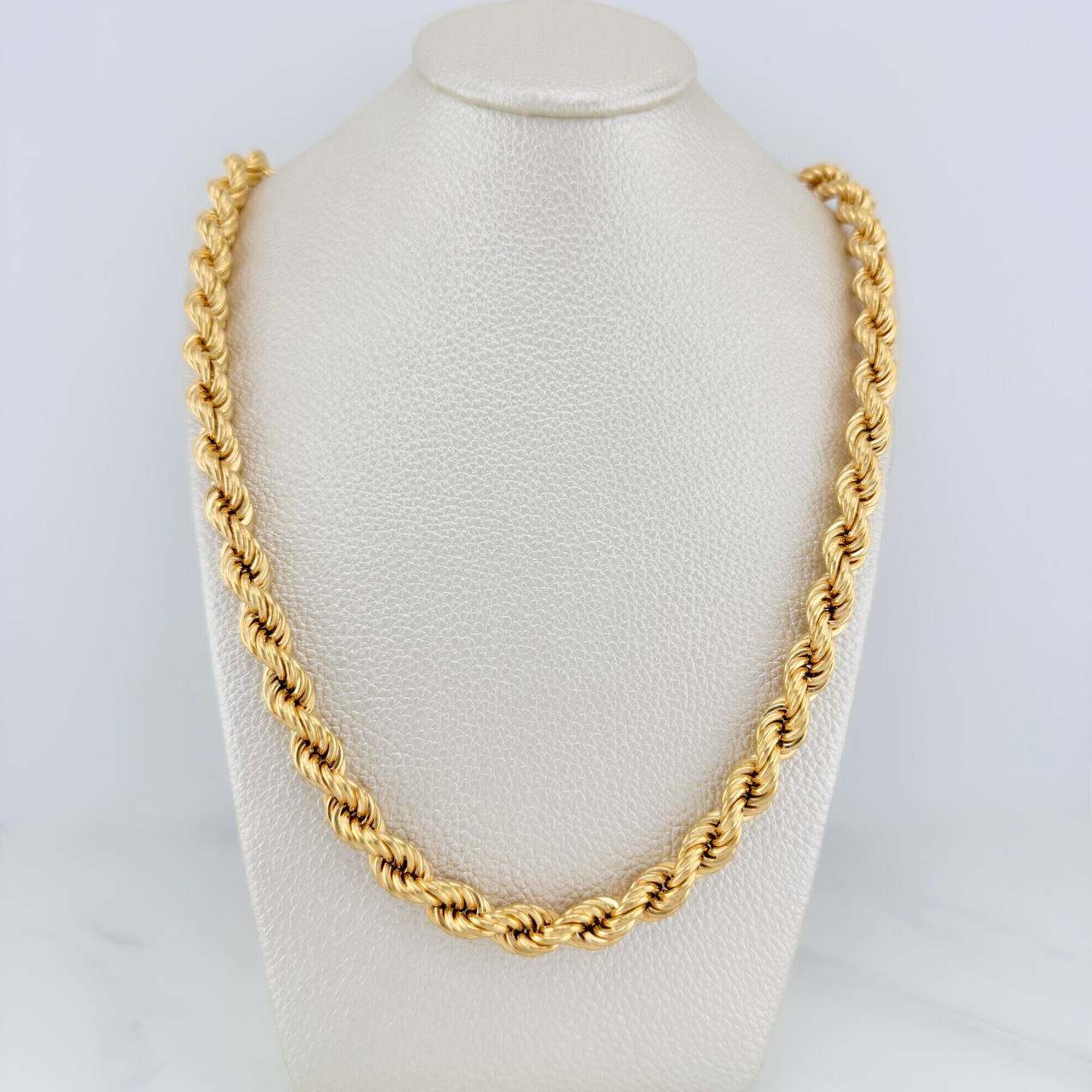 Cadena Lazo 35.45 g / 23 1/2 in / 7.77 mm Oro Amarillo 18K