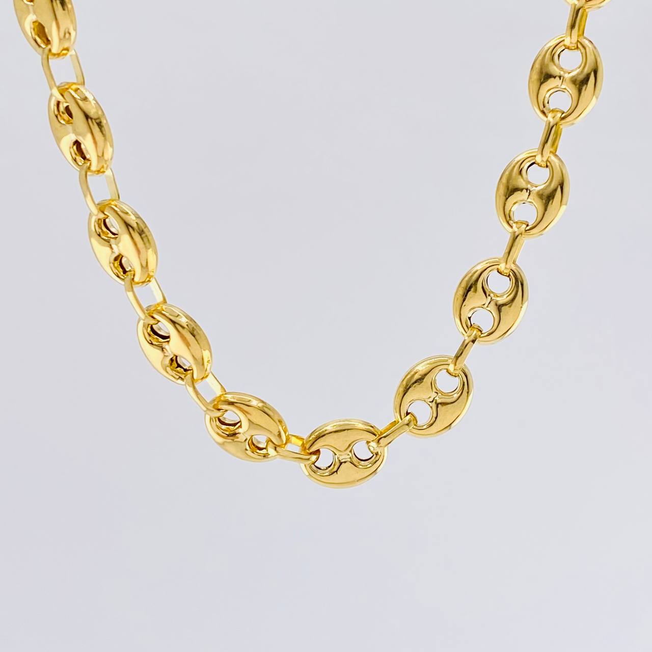 Cadena GC 25.4g / 26 in / 9mm Oro Amarillo 18K