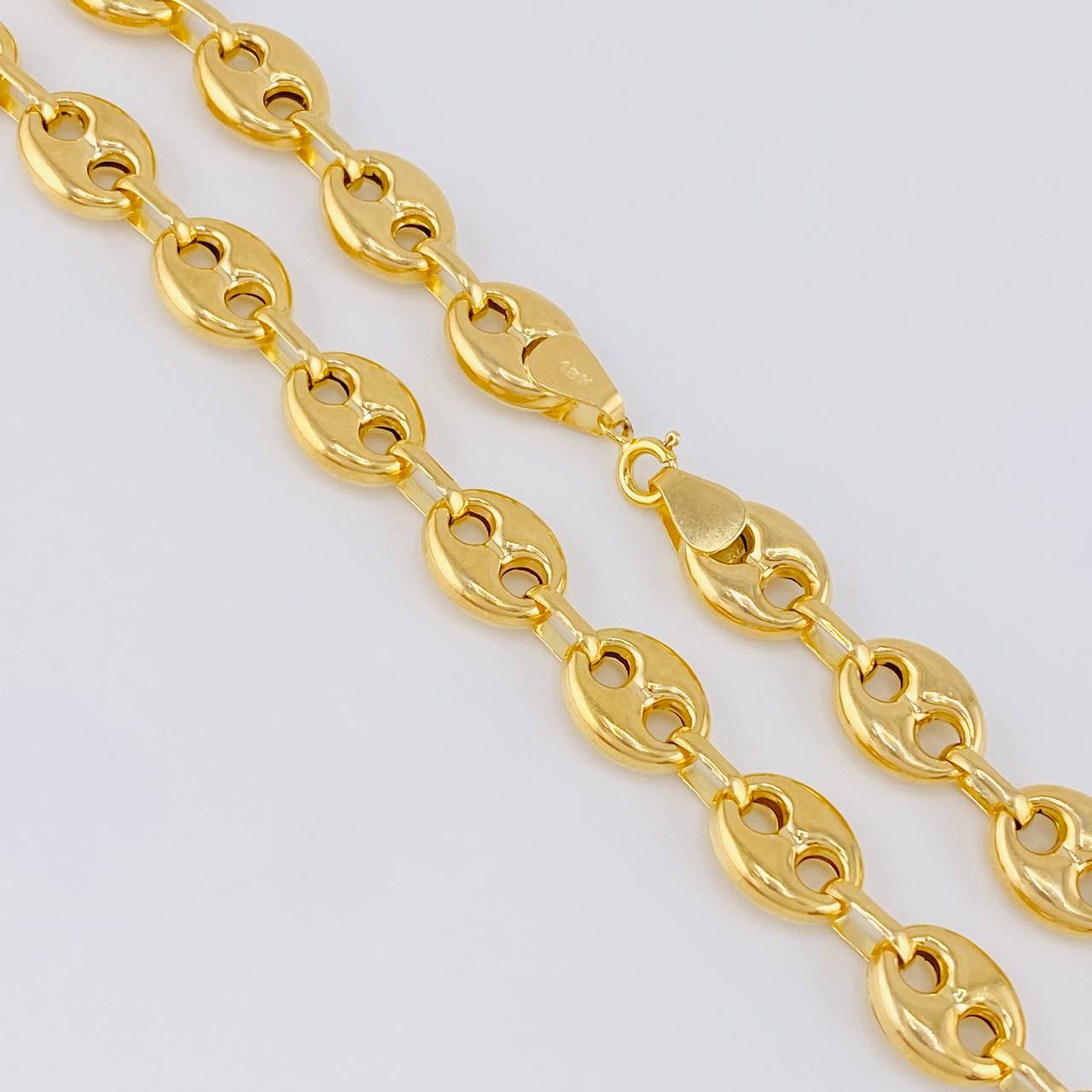 Cadena GC 25.4g / 26 in / 9mm Oro Amarillo 18K