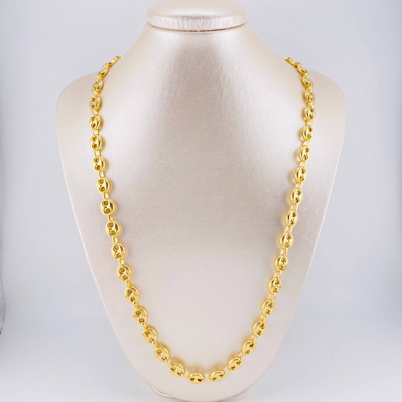 Cadena GC 25.4g / 26 in / 9mm Oro Amarillo 18K