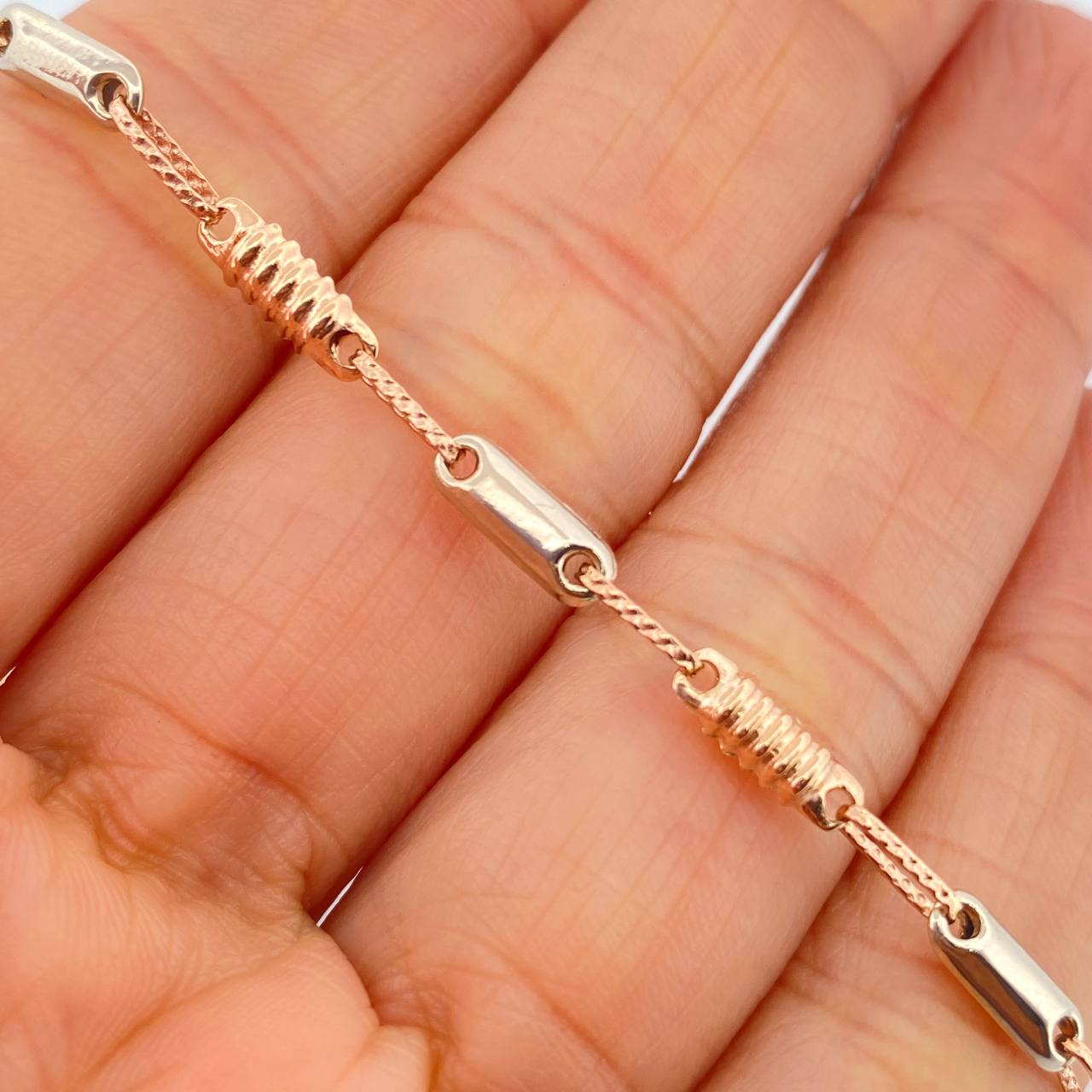 Pulso Rustico Barril 3.8gr / 8 1/2 in / 3.4mm Oro Rosa 18K %
