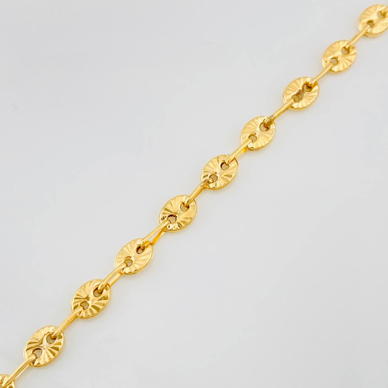 Pulso GC Diamantado 3g / 7 3/4 in / 4mm Oro Amarillo 18K