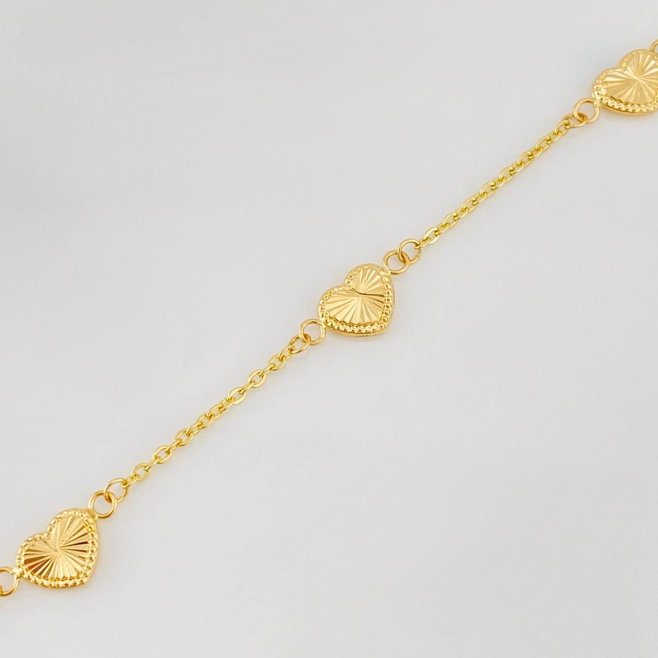 Classic Link Bracelet Heart Diamond Cut 2.25g / 7 1/2 in / 1.05mm 18K Yellow Gold