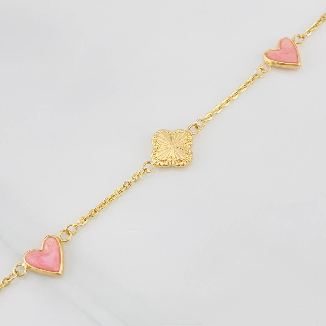 Classic Link Bracelet Clover Heart 3.3g / 7 in / 1.43mm Yellow Gold 18K