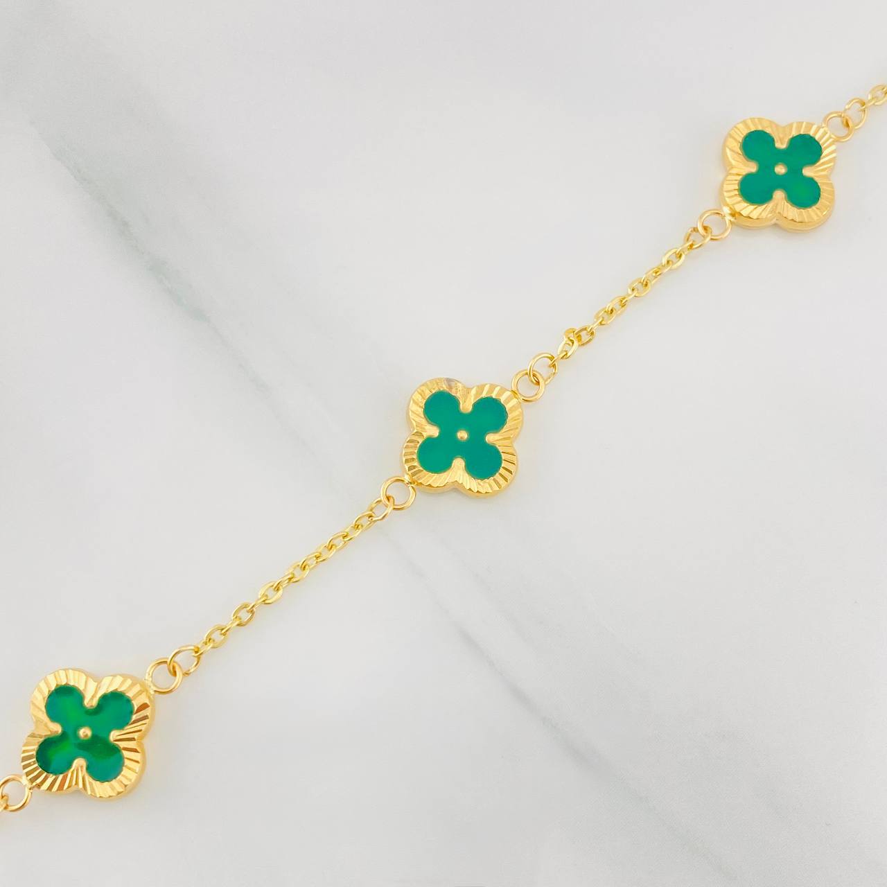 Classic Link Bracelet Clover 3.4g / 7 1/2 in / 0.83mm 18K Yellow Gold