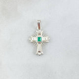 Dije Crúz De Altar 1.15gr / 2.5cm / Esmeralda 10pts Plata 925 Oro Amarillo 18K (Joya)