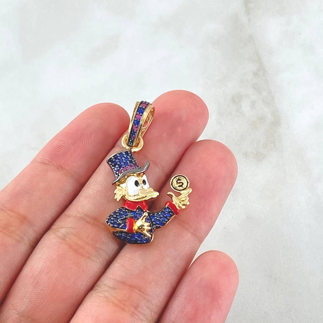 Pendant Inspired Duck 5.15gr / 3.6cm / Blue Fuchsia Zircons Yellow Gold 18K ©