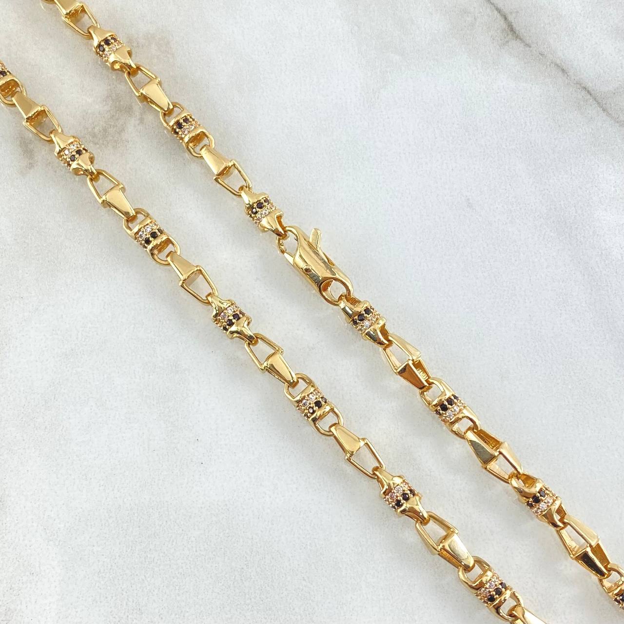 Cadena Granada Miniatura 47.95gr / 65cm / Circones Blancos Negros Oro Amarillo 18K ©