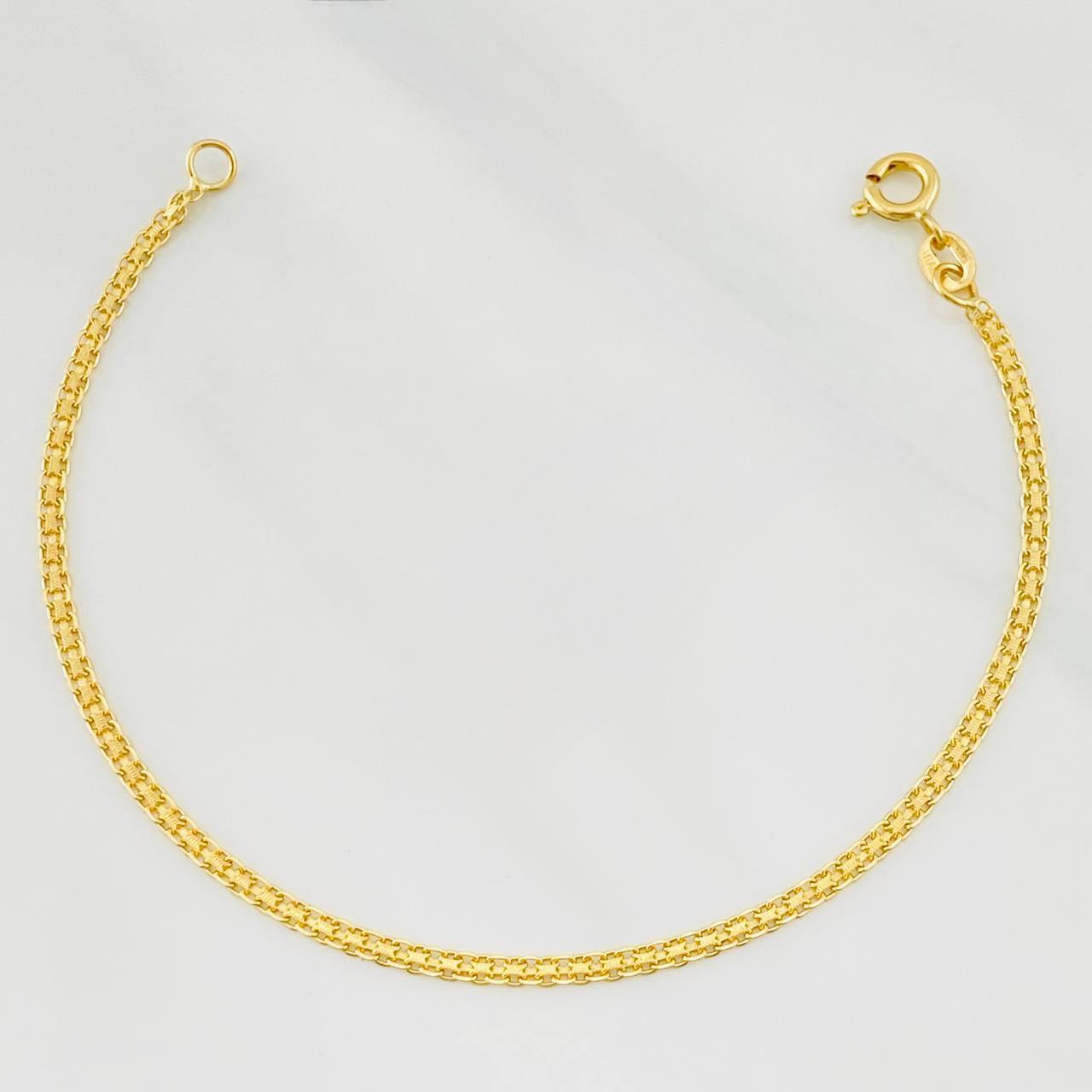 Pulso Chino 1.9g / 7 in / 2.2mm Oro Amarillo 18K