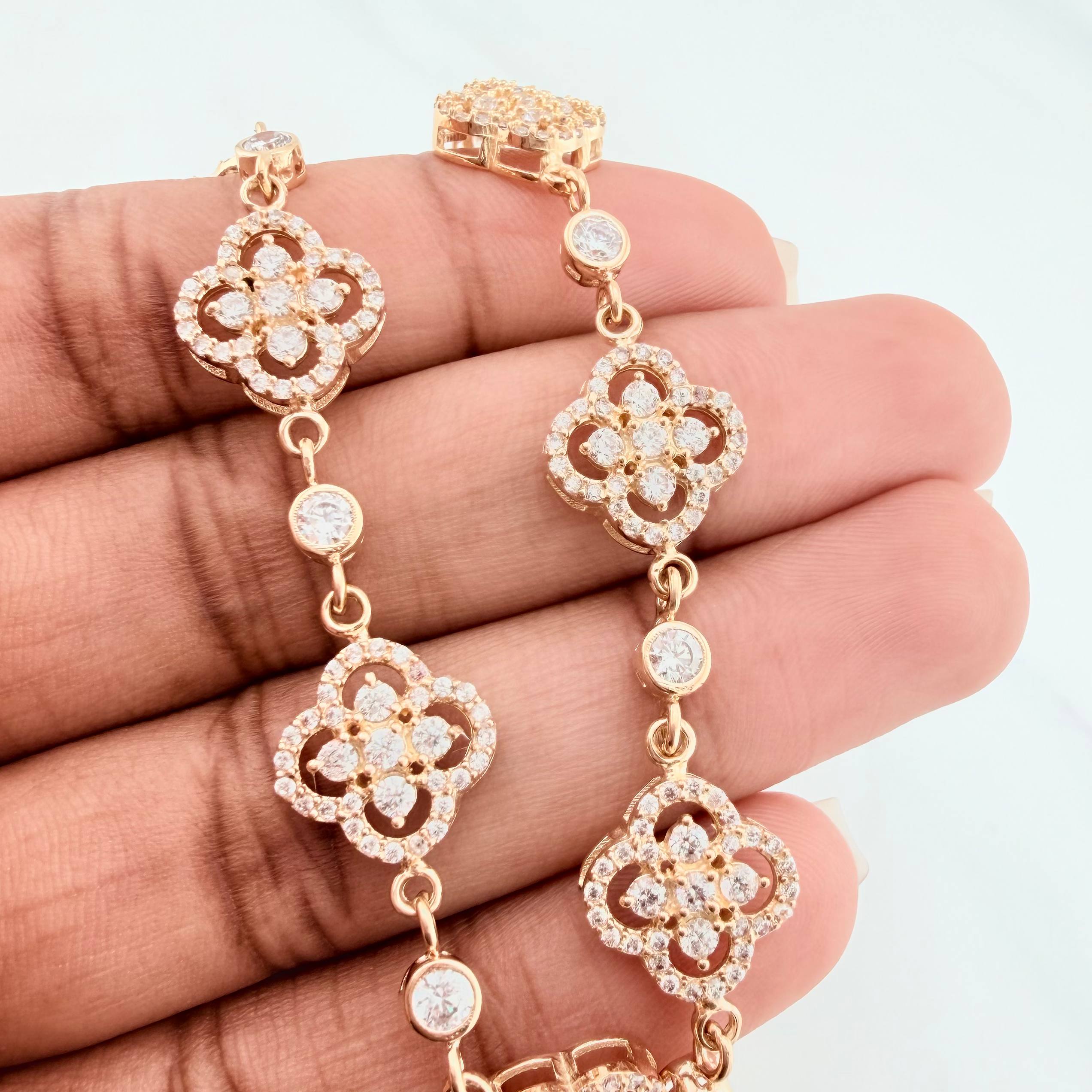 Pulso Trebol 13.3 g / 7 1/2 in / 11.5 mm Oro Amarillo 18K