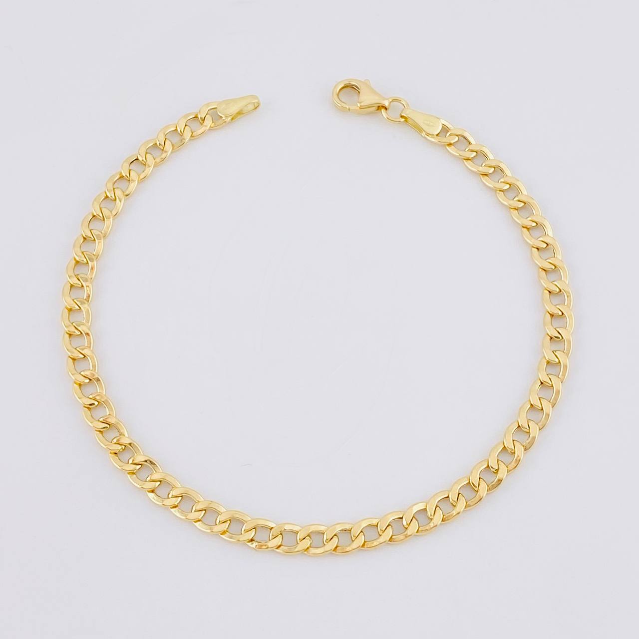 Pulso Cubano 2.7g / 7 1/2 in / 4mm Oro Amarillo 18K