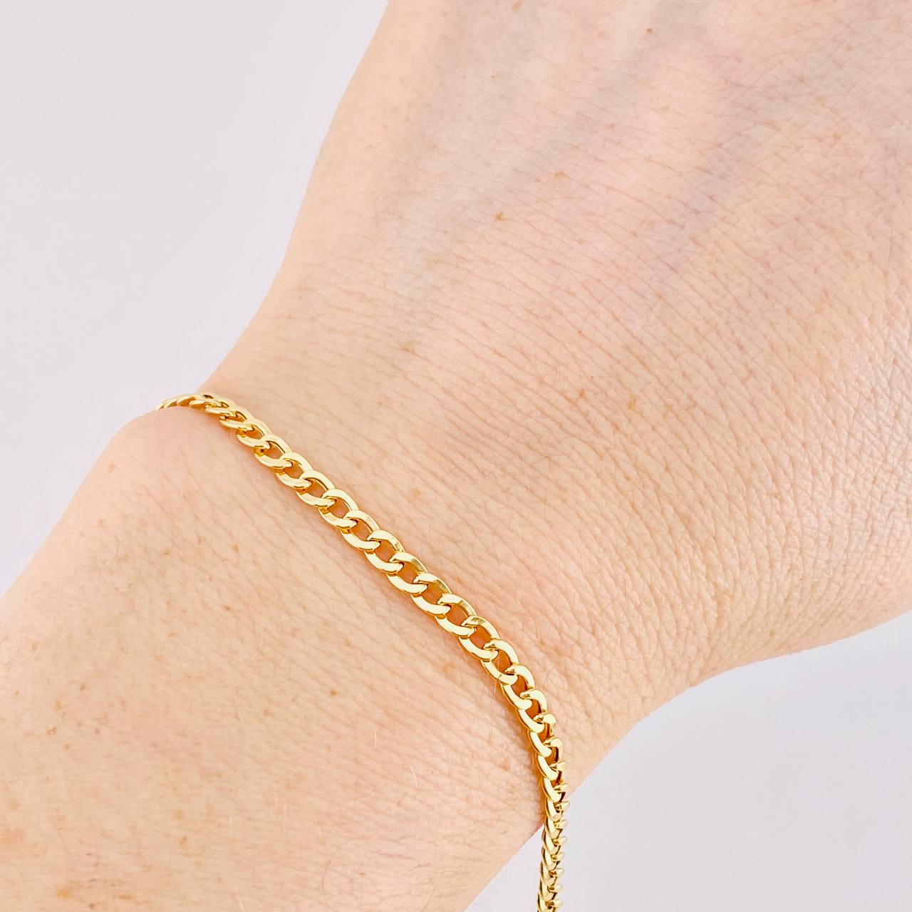 Pulso Cubano 1.55g / 7 1/2 in / 3.1mm Oro Amarillo 18K