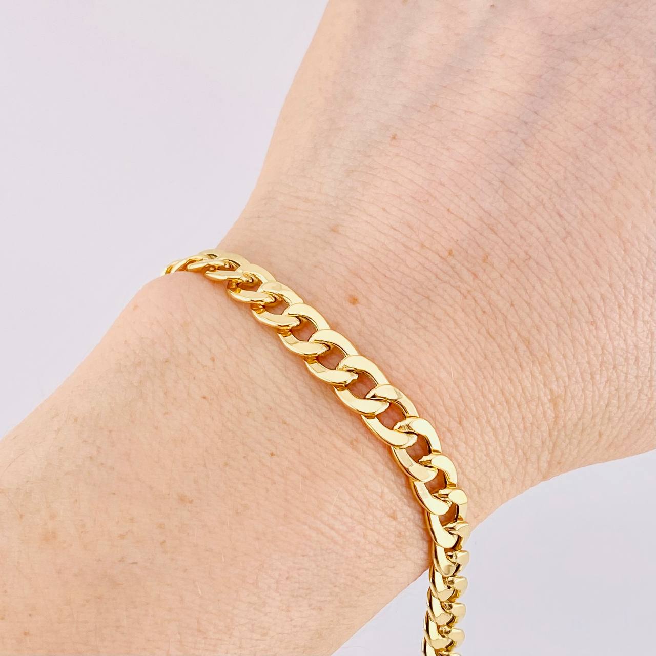 Pulso Cubano 7g / 7 3/4 in / 6.4mm Oro Amarillo 18K