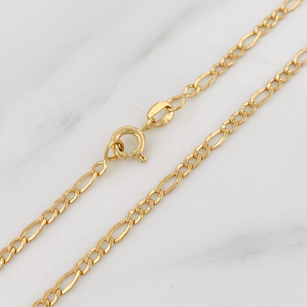 Cadena Figaro 3.75g / 26 in / 1.2mm Oro Amarillo 18K