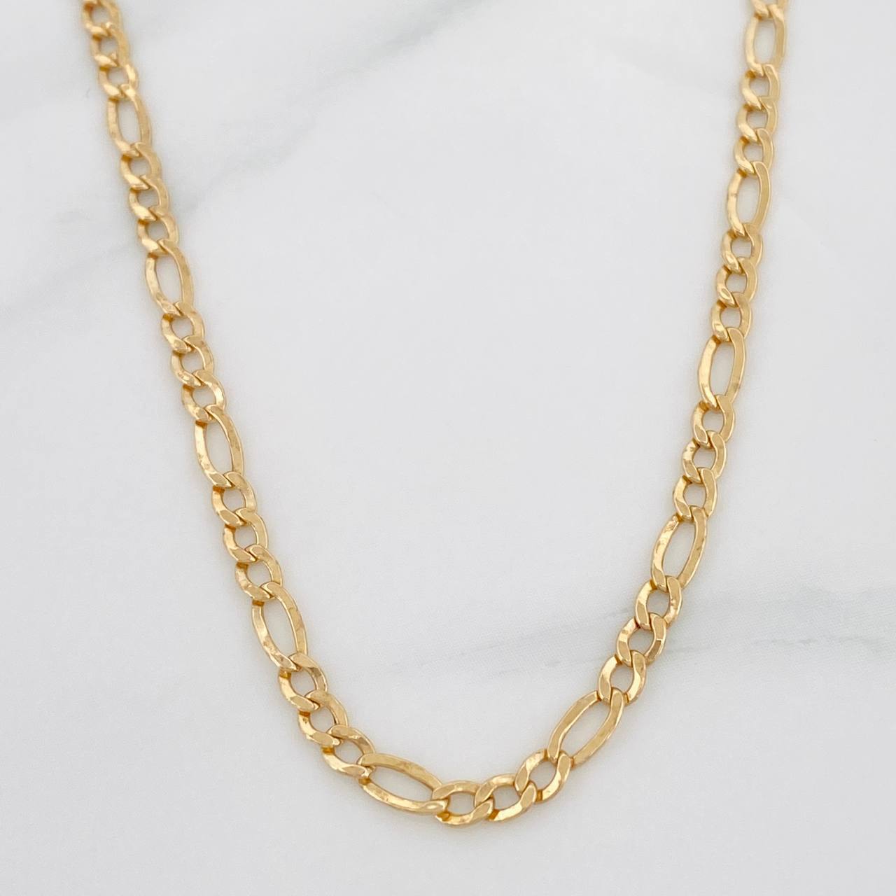 Cadena Figaro 3.75g / 26 in / 1.2mm Oro Amarillo 18K