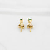 Stud Earrings Four Prongs Emerald 30pts 0.9g / in / 2mm Yellow Gold 18K