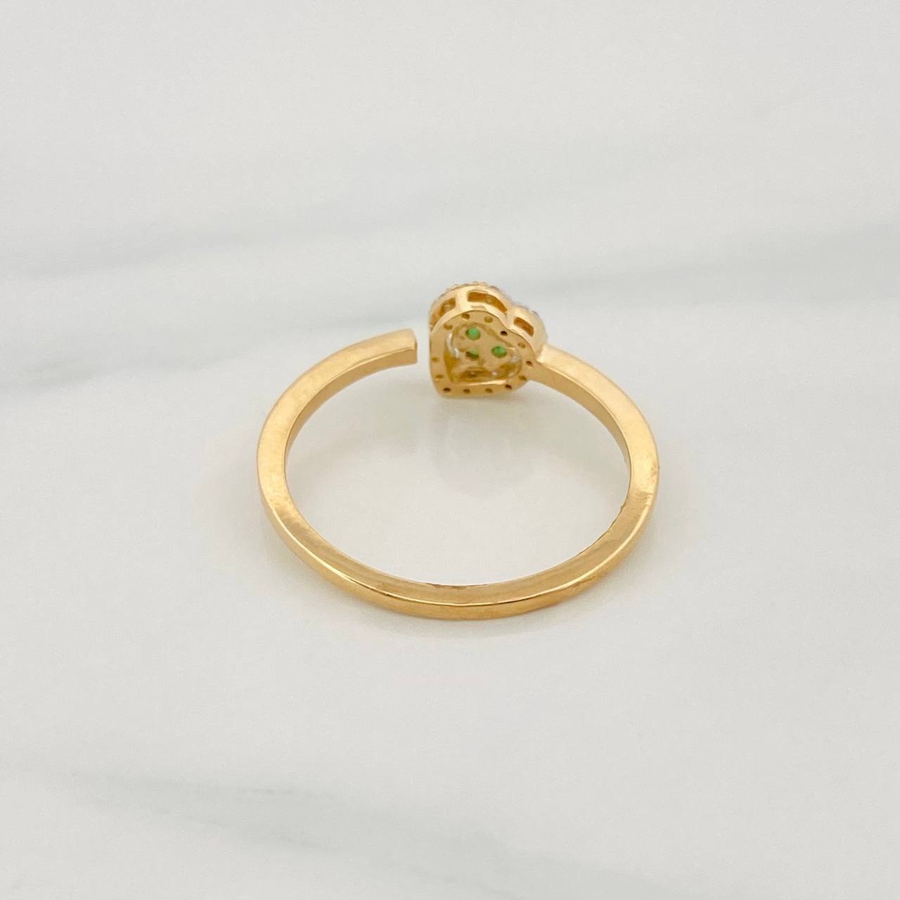 Heart Ring Emeralds 0.6pts Diamonds 0.7pts 2.1g / Size 6 3/4 Yellow Gold 18K