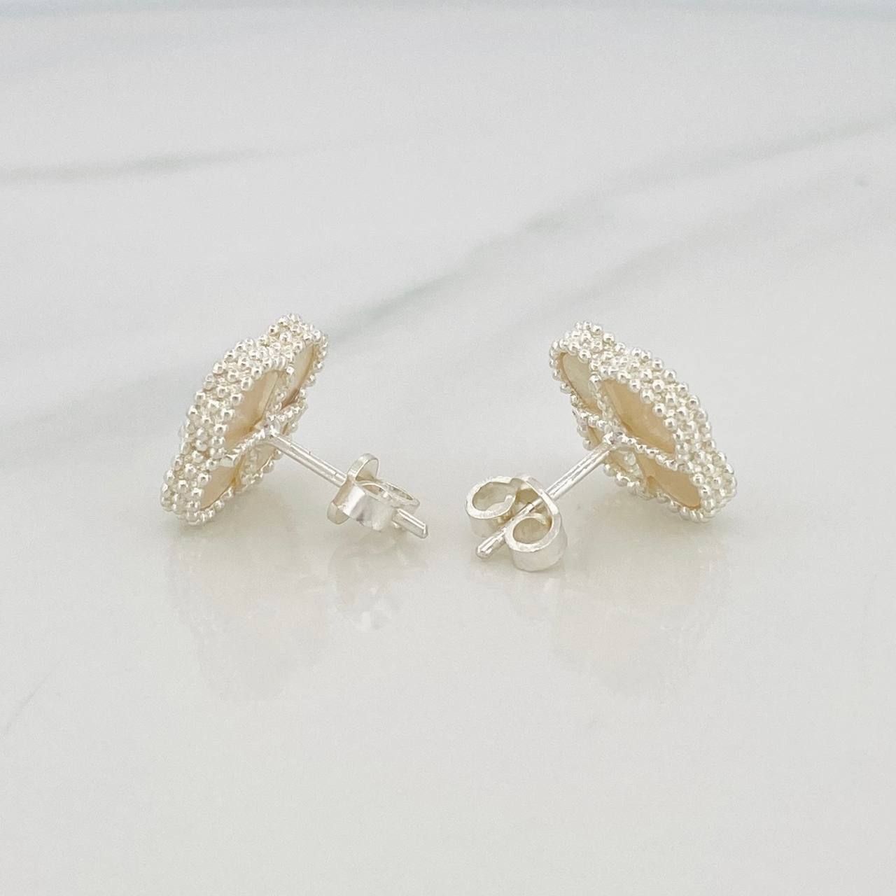 Clover Stud Earrings 3.1g / in / 13.86mm Silver 925