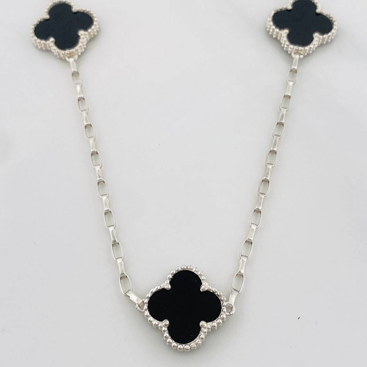 Paperclip Chain Clover 9.6g / 22 in / 1.95mm Silver 925