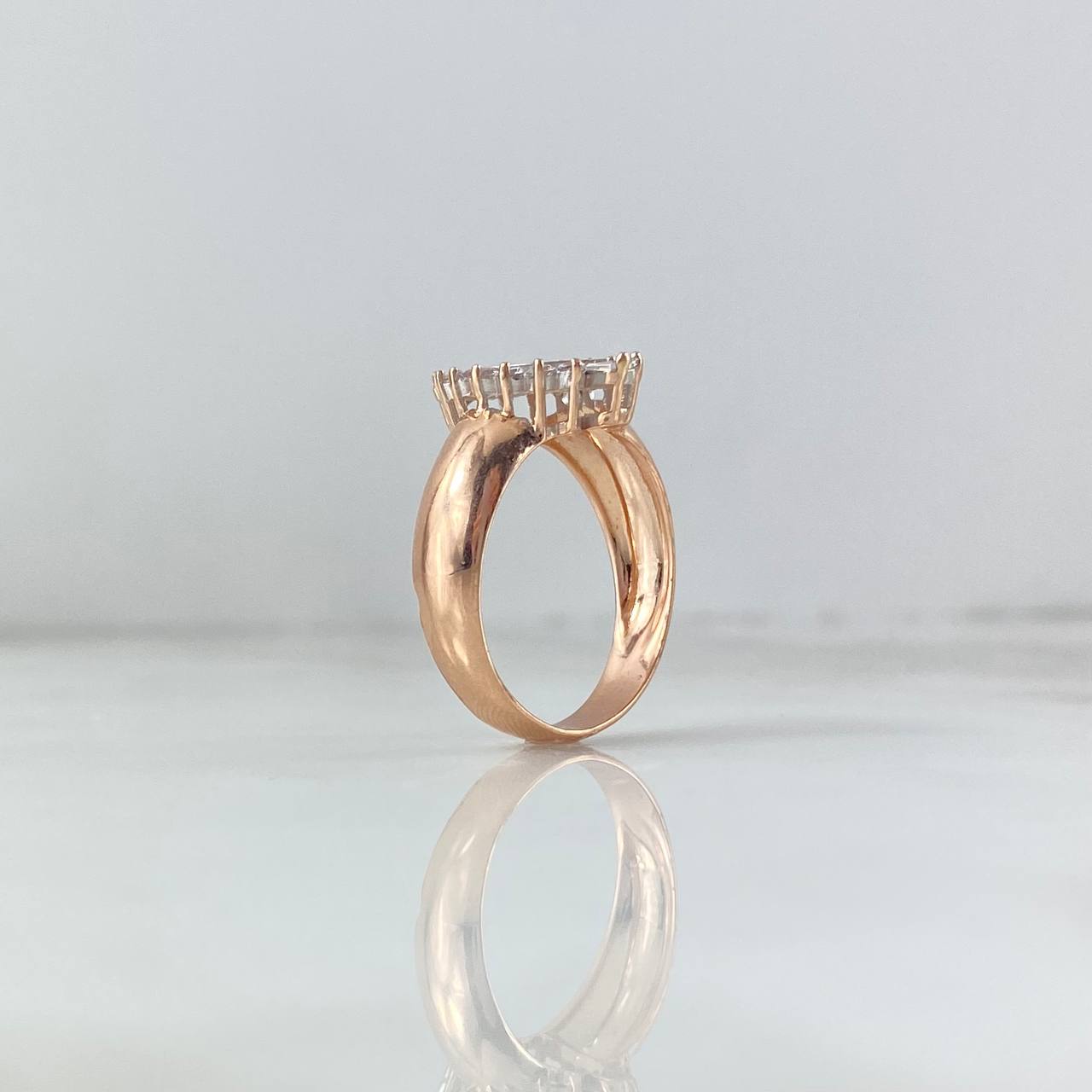 Virgin Miraculous Ring 4.4gr / Size 7 3/4 / White Zircons Rose Gold