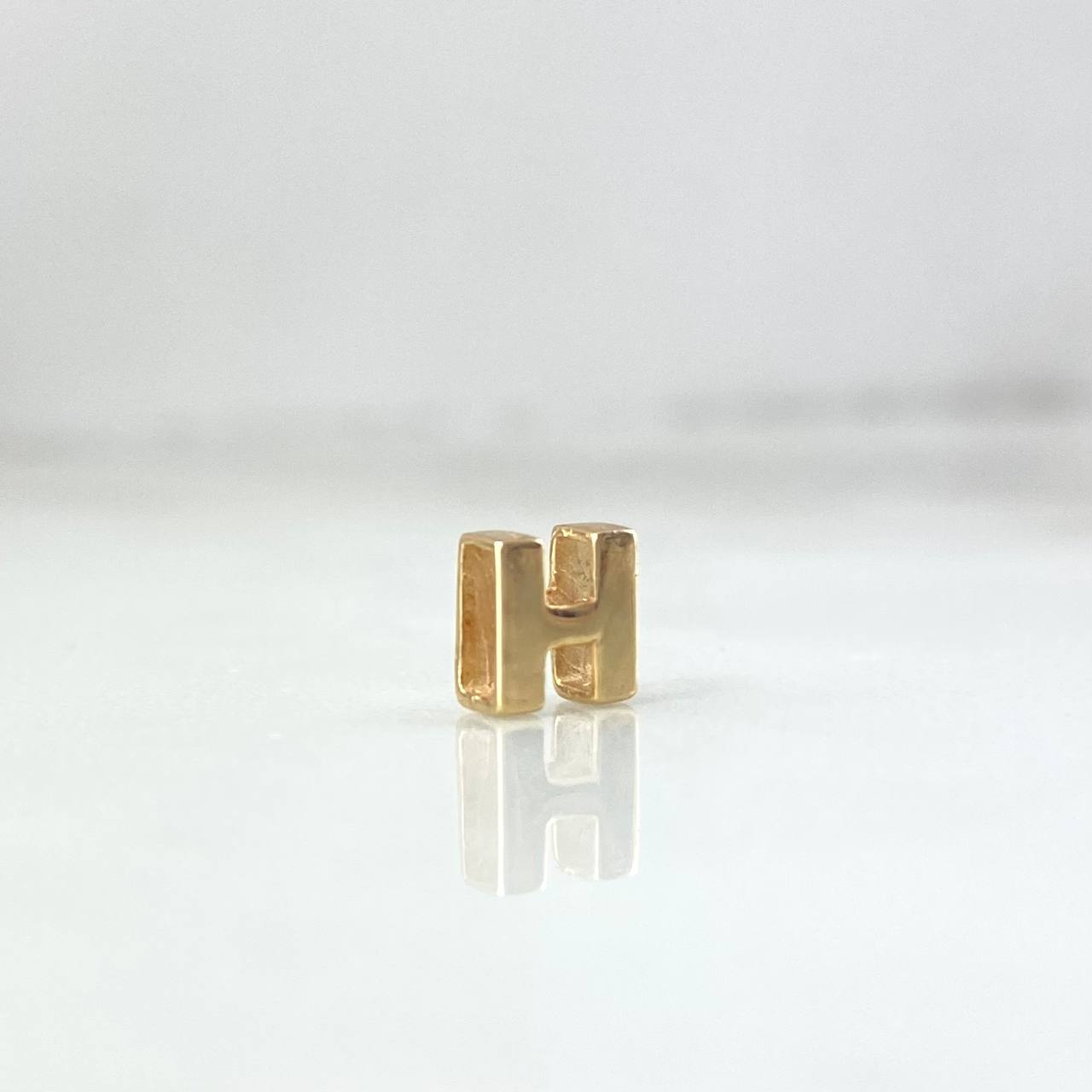 Herraje Letra H 0.4gr / 1/4 in / Oro Amarillo 18K