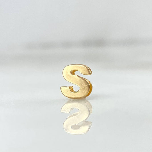 Charm Letter S 0.3gr / 0.5cm / 18K Gold ©