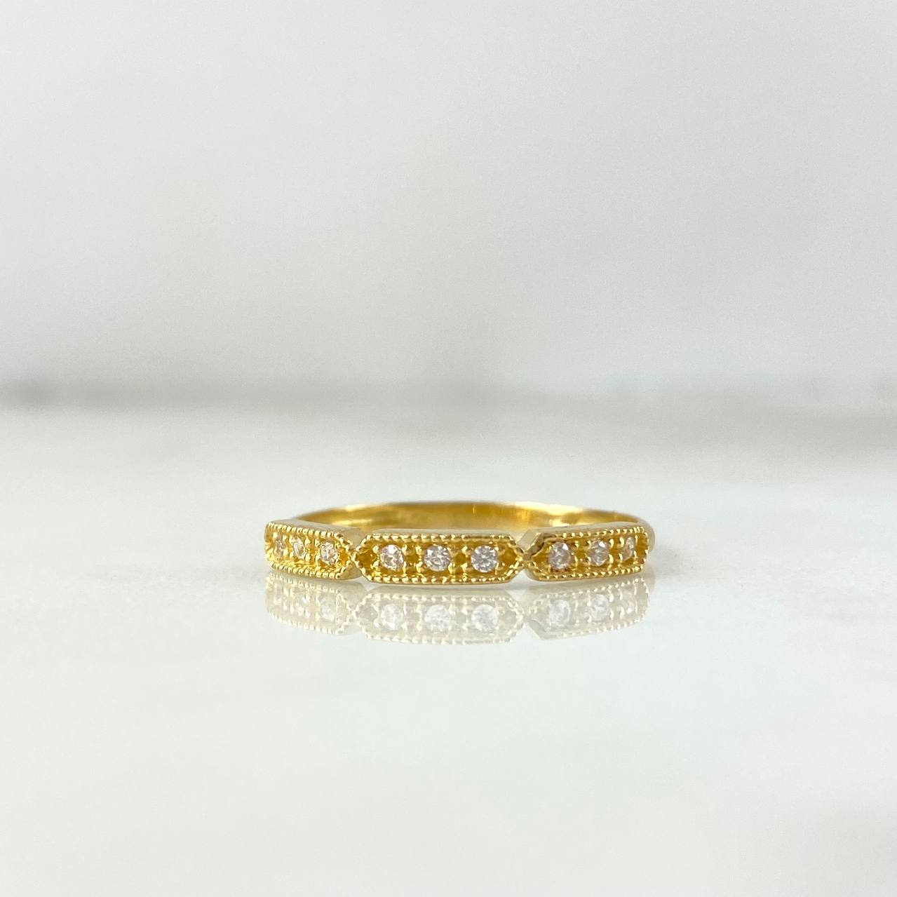 Triple Segment Ring 1.5gr / T6 1/2 / White Zircons Yellow Gold